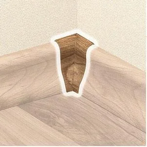 Угол внутренний для плинтуса напольного фото 1