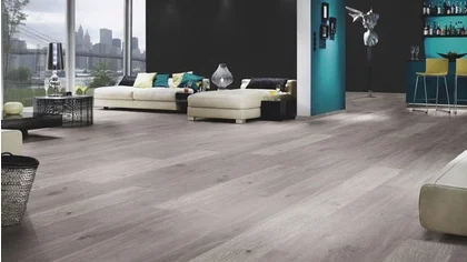 Ламинат Kronospan Expert Choice 32 кл. Дуб Торнадо (1285*192*8мм) К395 в интерьере