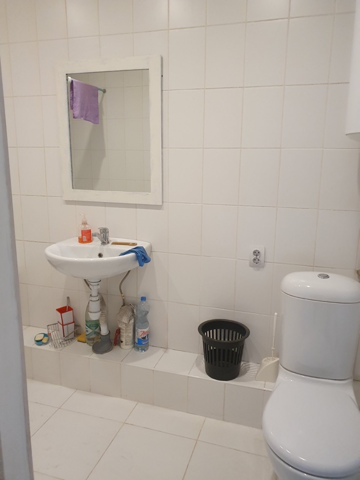 image-12-01-21-03-40-4